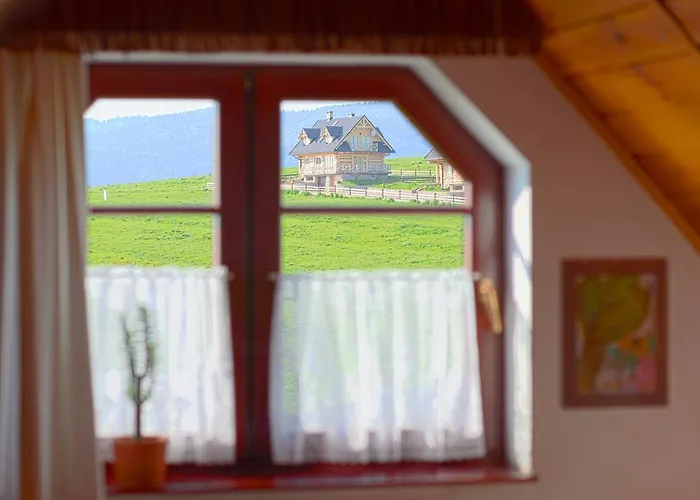 Jordanowka بيت ضيافة